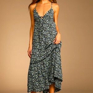 Lulu’s Black Floral Print Maxi Dress, XS